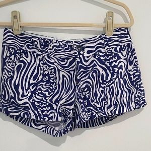 Lilly Pulitzer Blue and White Women Shorts